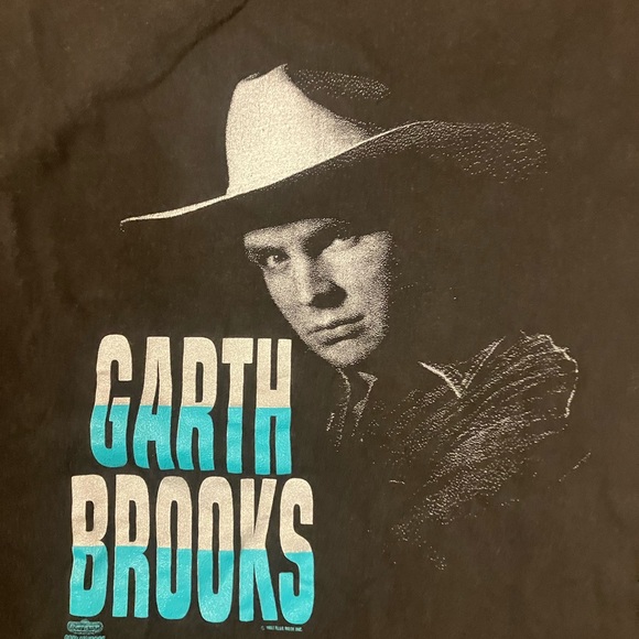 Vintage Garth Brooks XL tee - Picture 3 of 3